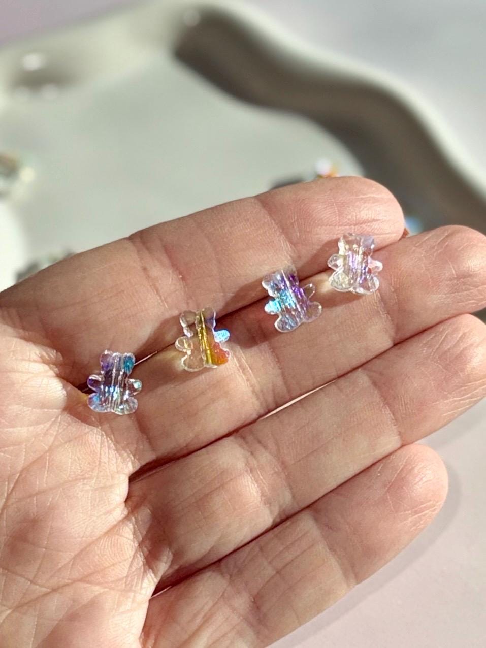 19pcs Tiny Glass Teddy Bear Beads, Iridescent, 8mm, .5mm Hole