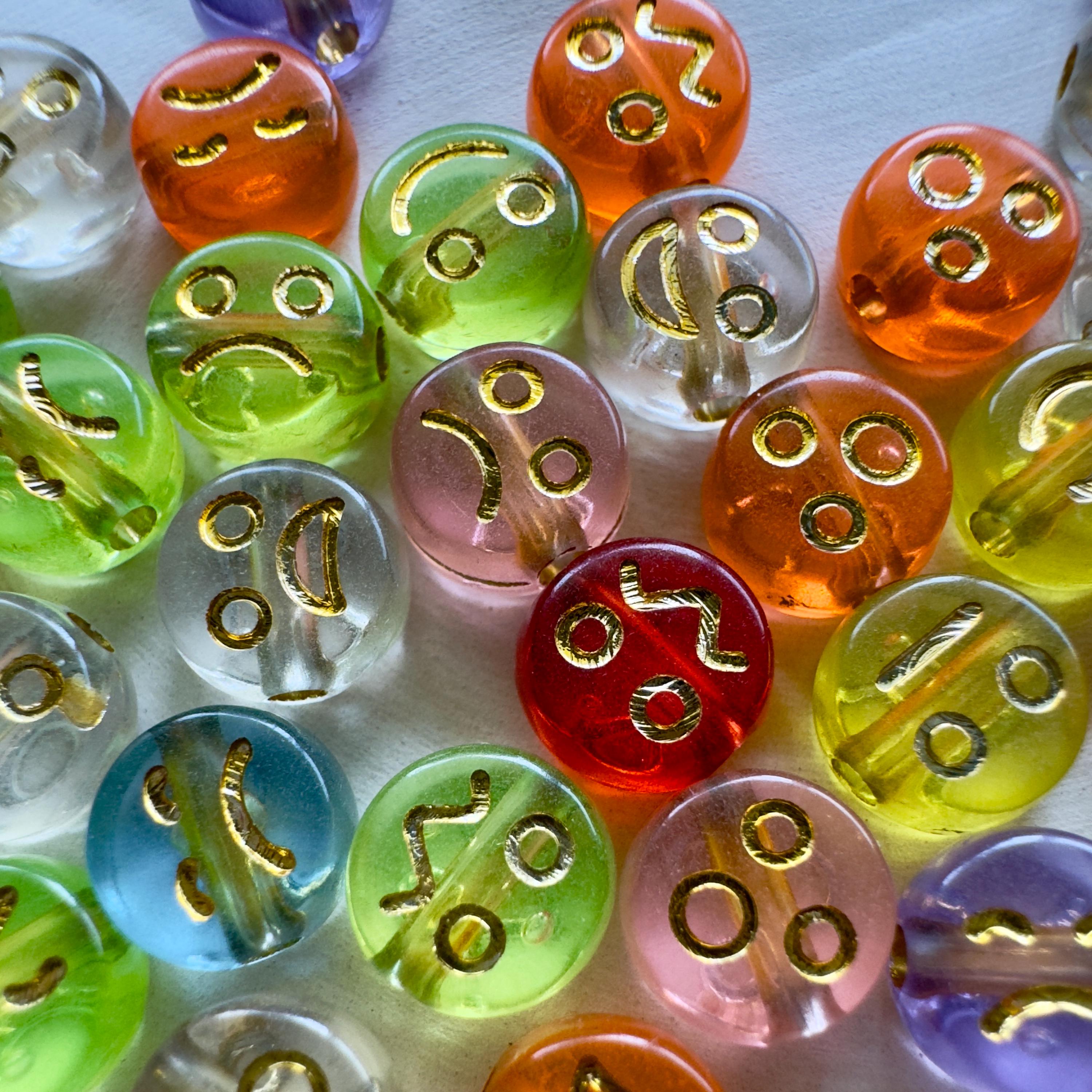 Colorful Metallic Emoji Beads - Transparent Acrylic Funny Face Beads, Gold Inlay, 7x4mm, 100 pcs