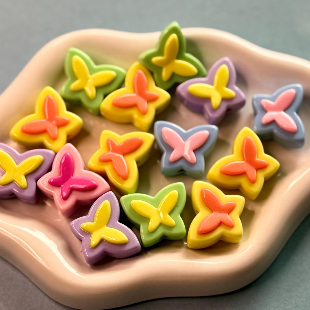 Two-Toned Butterfly Beads, 16mm, Hole: 3mm, 20 pcs