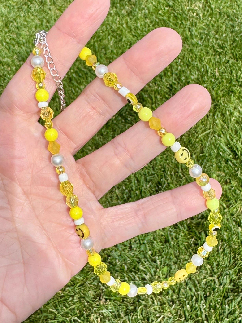 Fun Y2K, 90s, 2000s Beaded Plastic Choker Necklace, Goodie Bag Jewelry