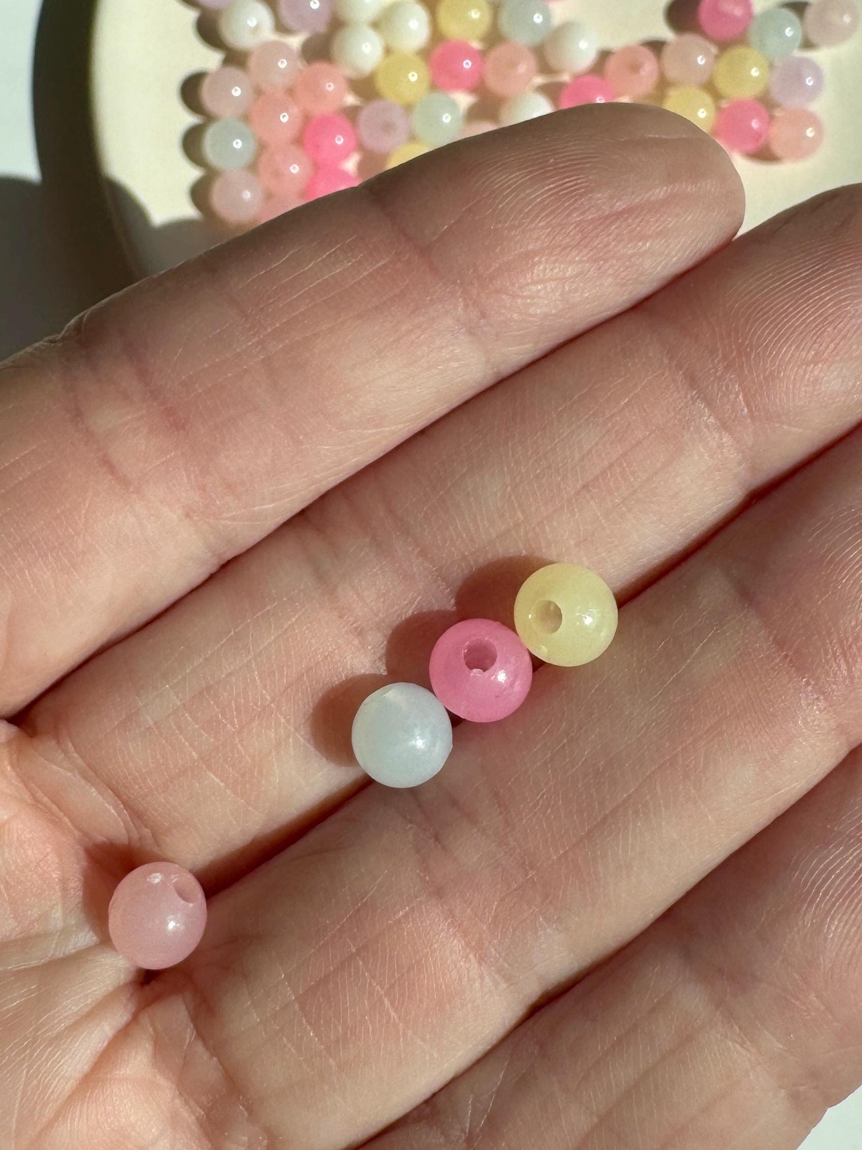 6mm Jelly Plastic Beads, Pastel, Round, Mixed Colors, 6mm, Hole: 1mm, 100 pcs