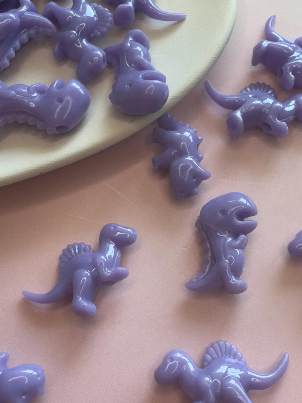 50 pcs Light Purple Dinosaur Beads: Kidcore Y2K Jewelry, Crafts