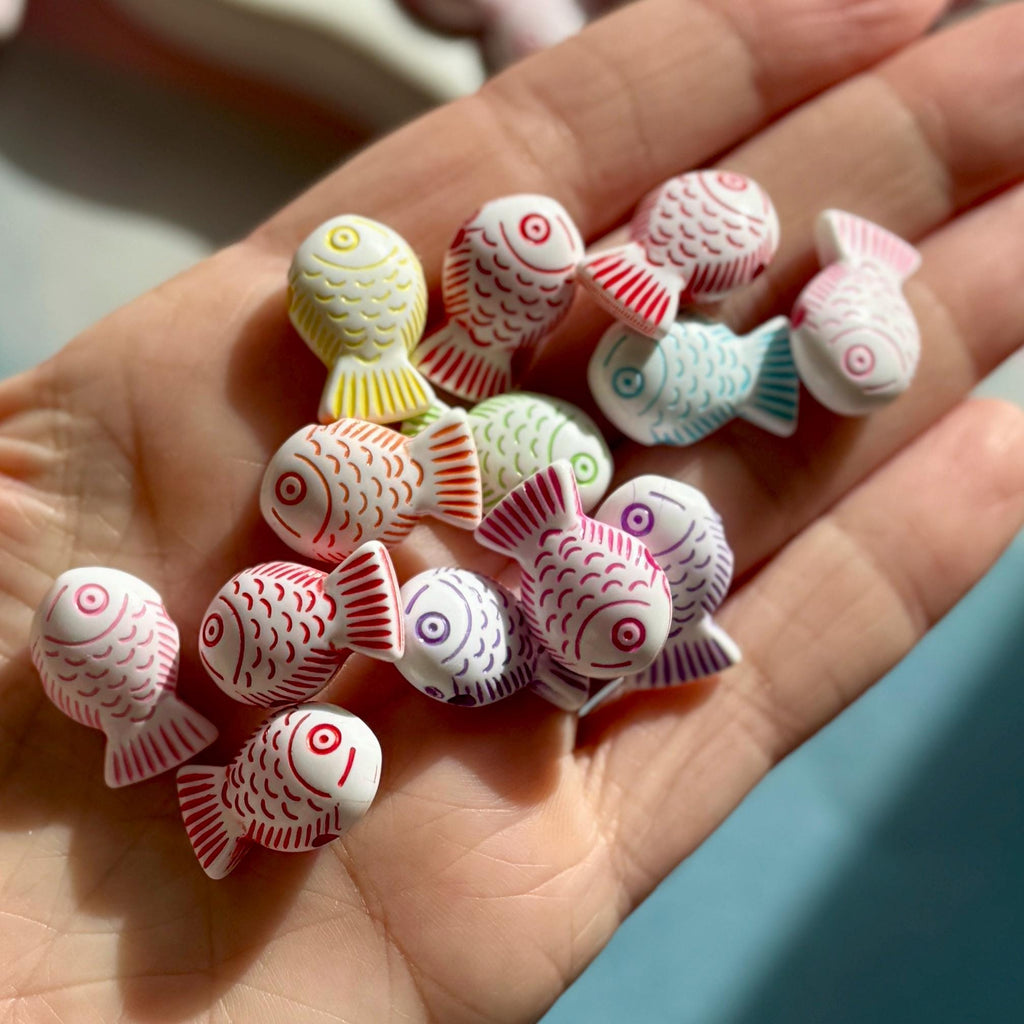 Huge Fish Beads, 20mm, Hole: 2.5mm, Vertical Hole, 25 pcs