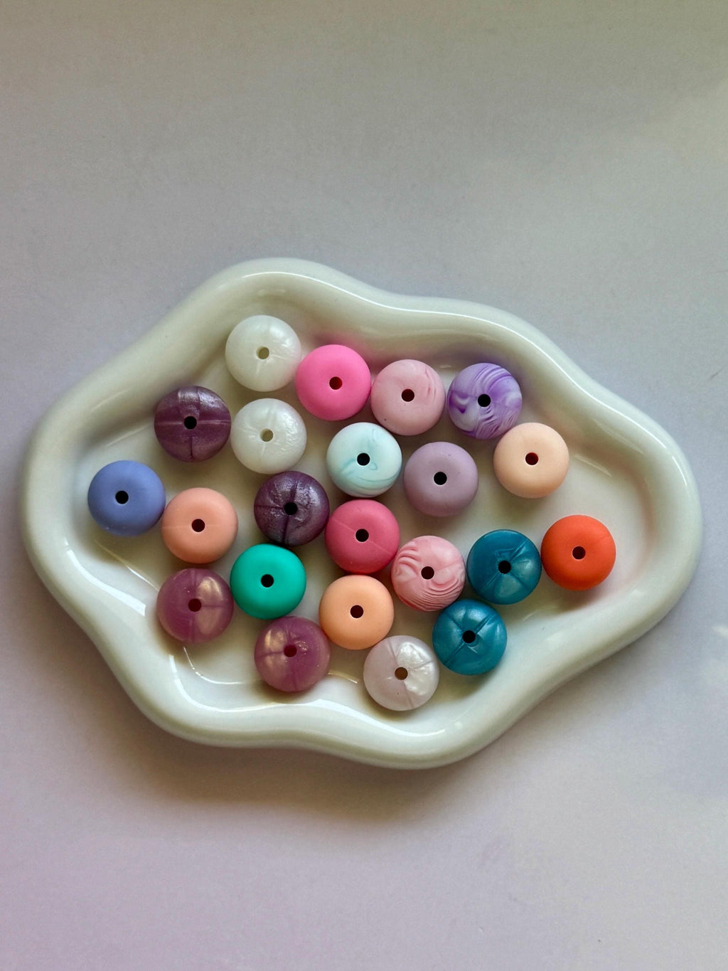 22pcs Mixed Silicone Donut Marblized Disc Beads, 14mm