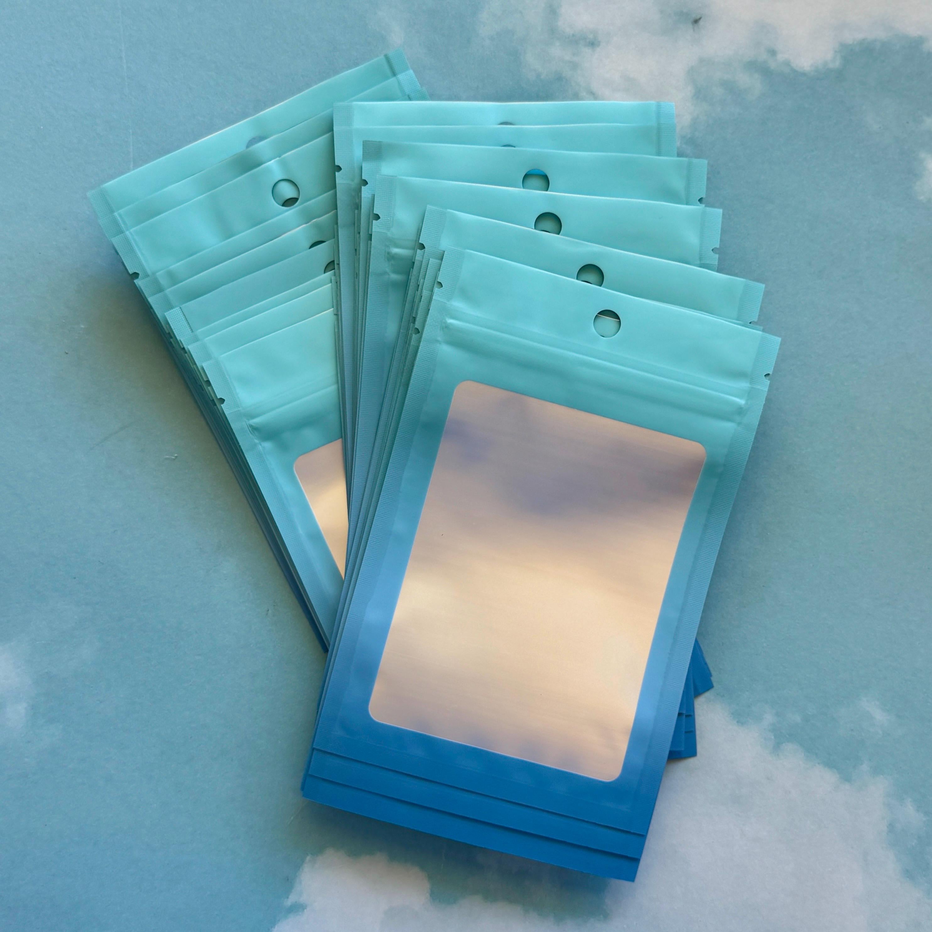 Qty 20 Blue Ombré Zip Bags, 10x15cm