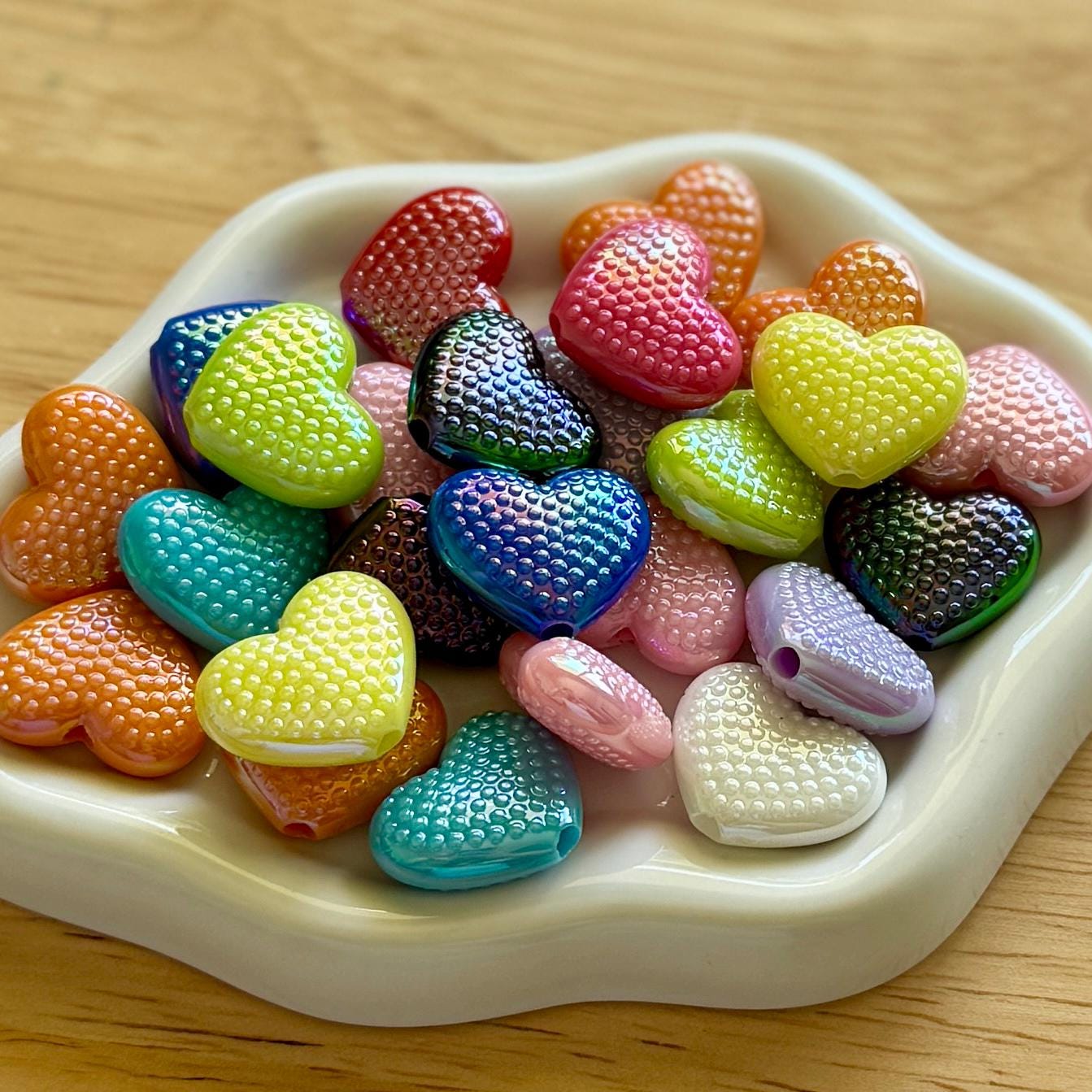Textured Heart Beads, UV Plating Iridescent, 17.5mm, Hole: 2.8mm, 22 pcs