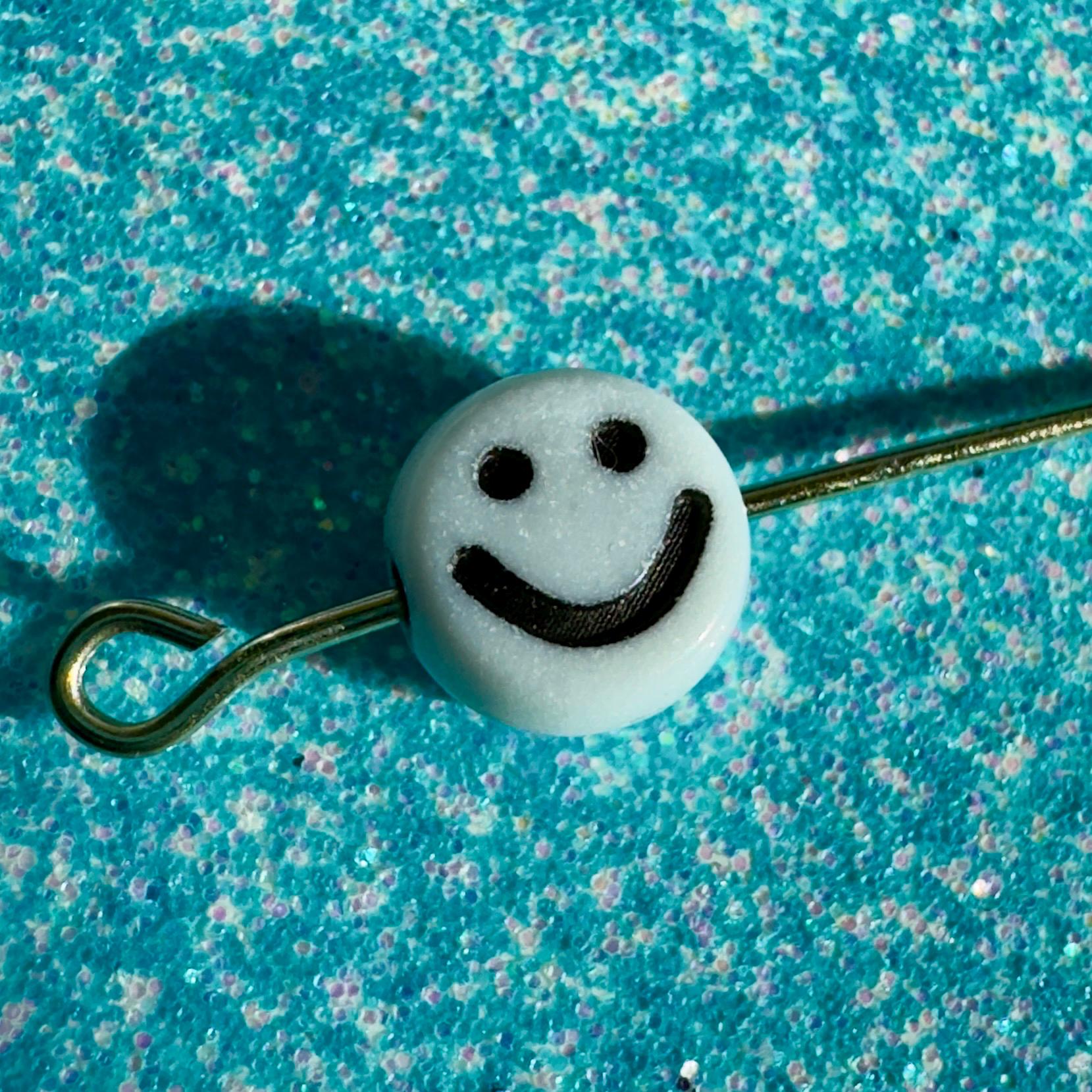 White Smiley Face Beads, Star Beads, Heart Beads, Acrylic Beads, 7x4mm, 1mm hole, 100 Pieces