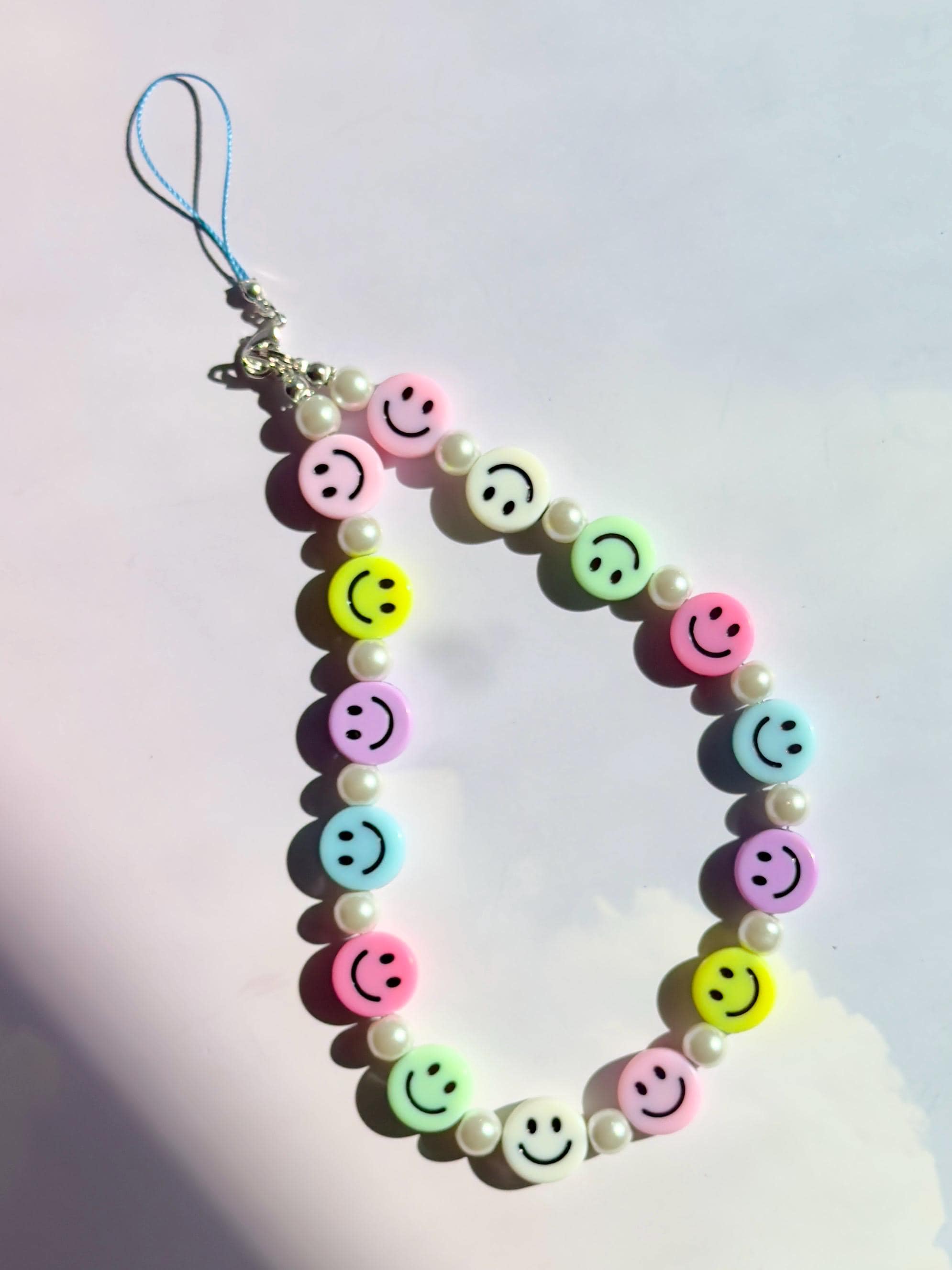 Handbeaded Smiley Pearl Phone Charm, Y2K Purse Charm