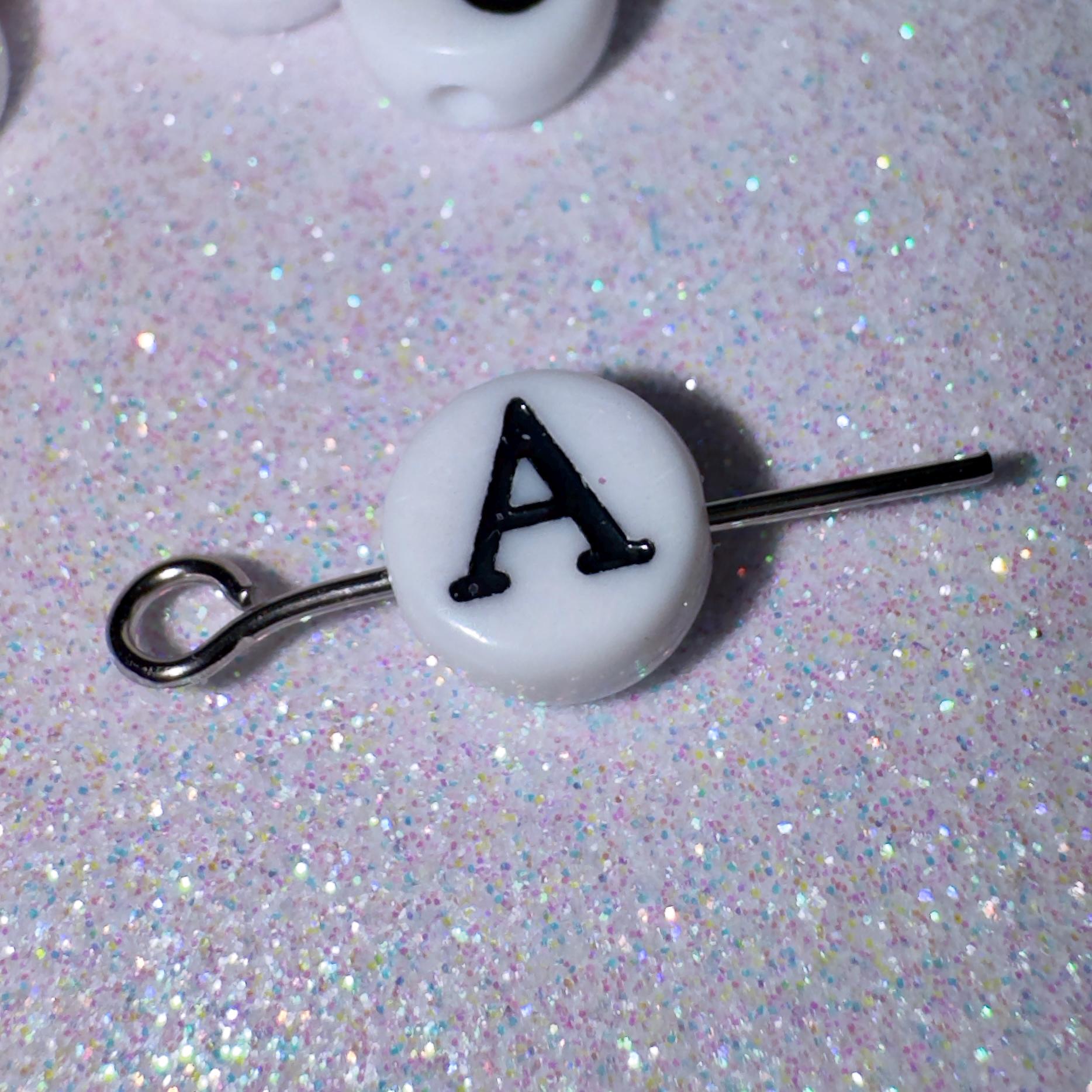 Greek Letter Beads for Sorority Fraternity Jewelry Crafts, 7x4mm, Hole: 1mm, 5pcs of Individual Letters