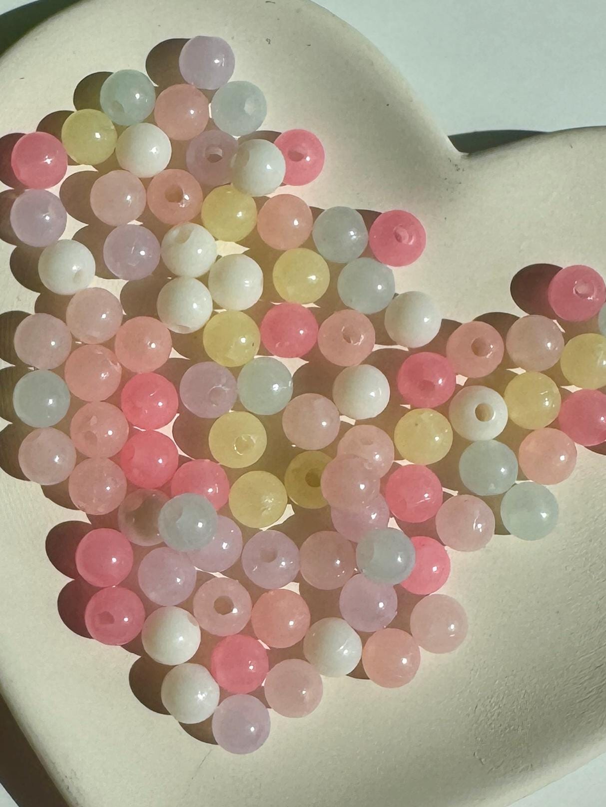 6mm Jelly Plastic Beads, Pastel, Round, Mixed Colors, 6mm, Hole: 1mm, 100 pcs