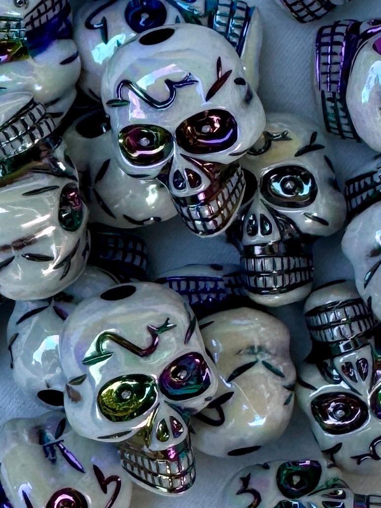 10 Pieces 23mm Skull Beads, Hole: 3.8mm for Spooky Rave DIY Jewelry