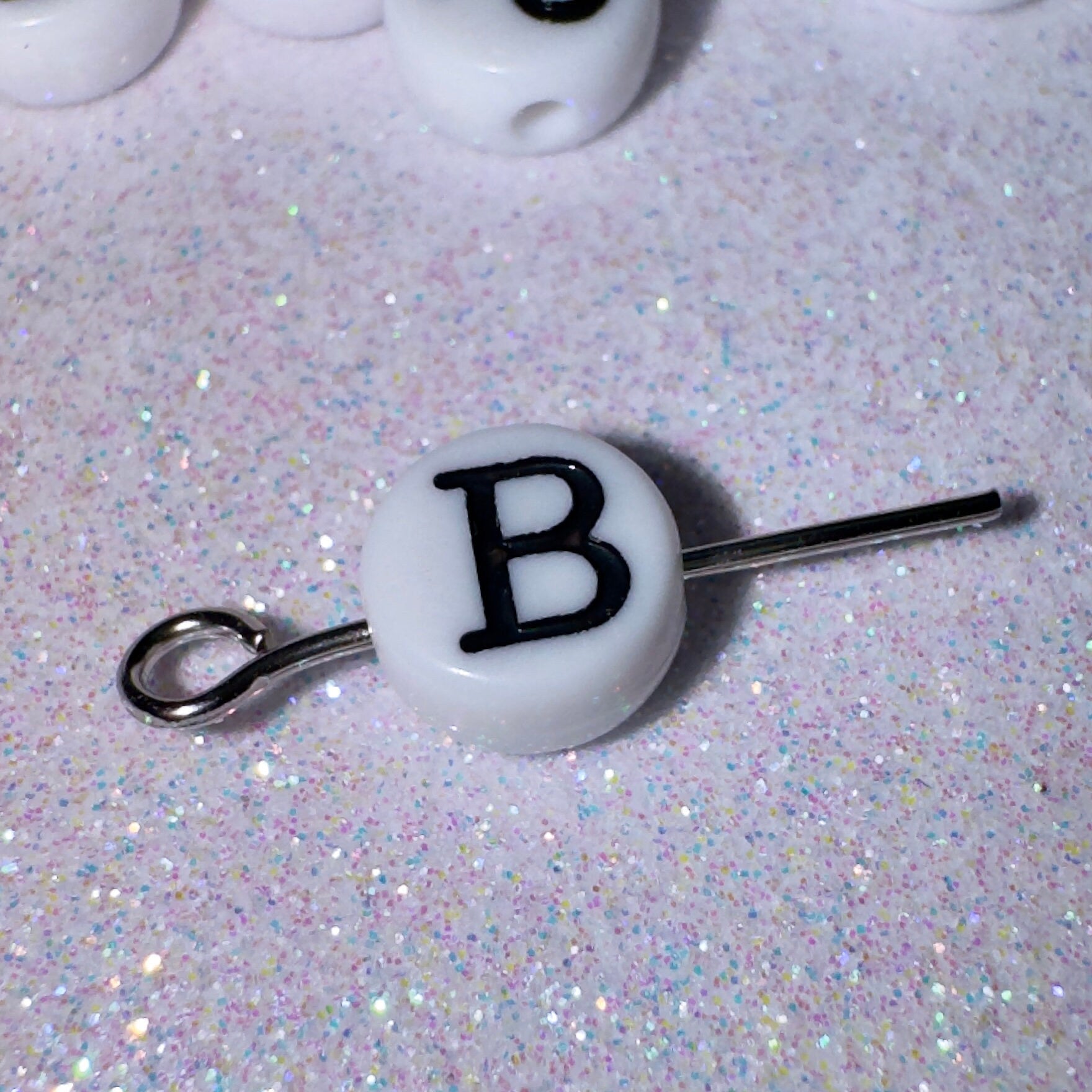 100 Greek Letter Beads: Beta 'B' Acrylic Coin Beads (7mm)