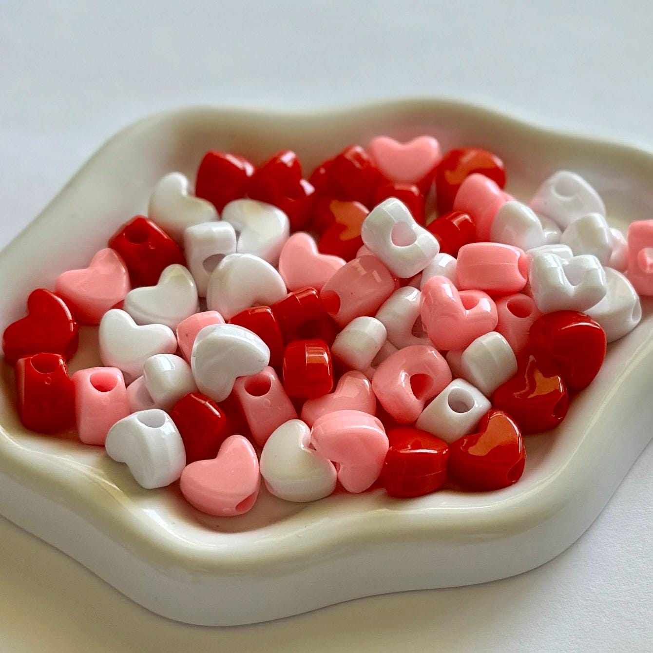 Pony Bead Heart Mix: White, Pink, Red Beads, 100 pcs