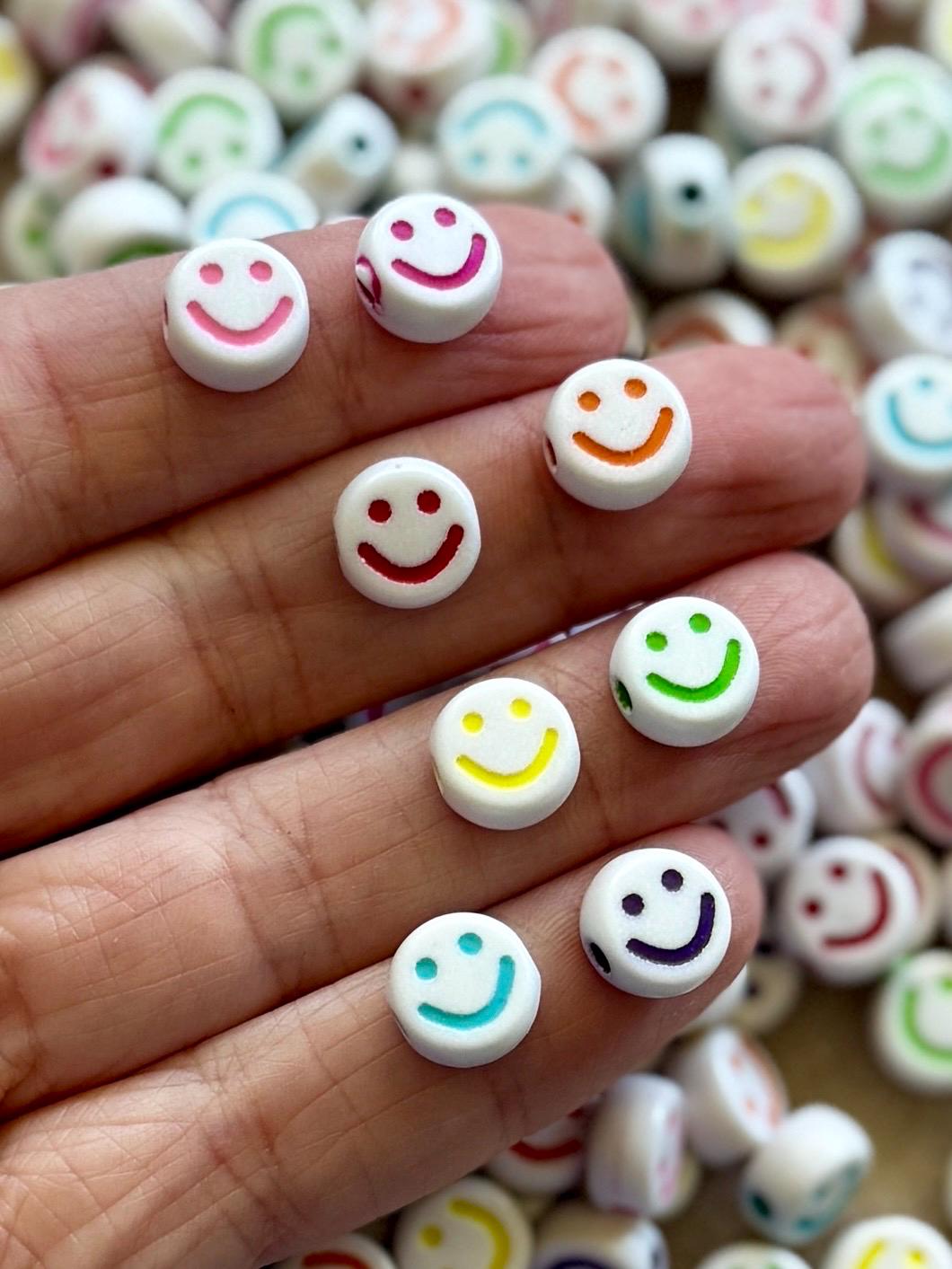 White Smiley Face Acrylic Beads, Mixed Colors, 10x5mm, 40 Pieces