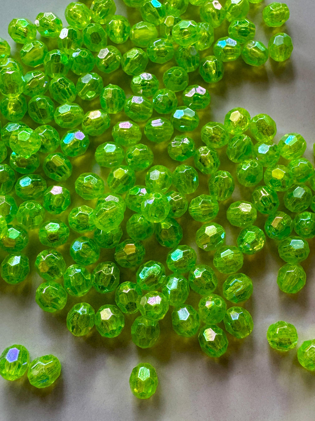 Lime Green Faceted Acrylic Beads, Round, AB Color, 8mm, Hole: 1.5mm, 50 pcs