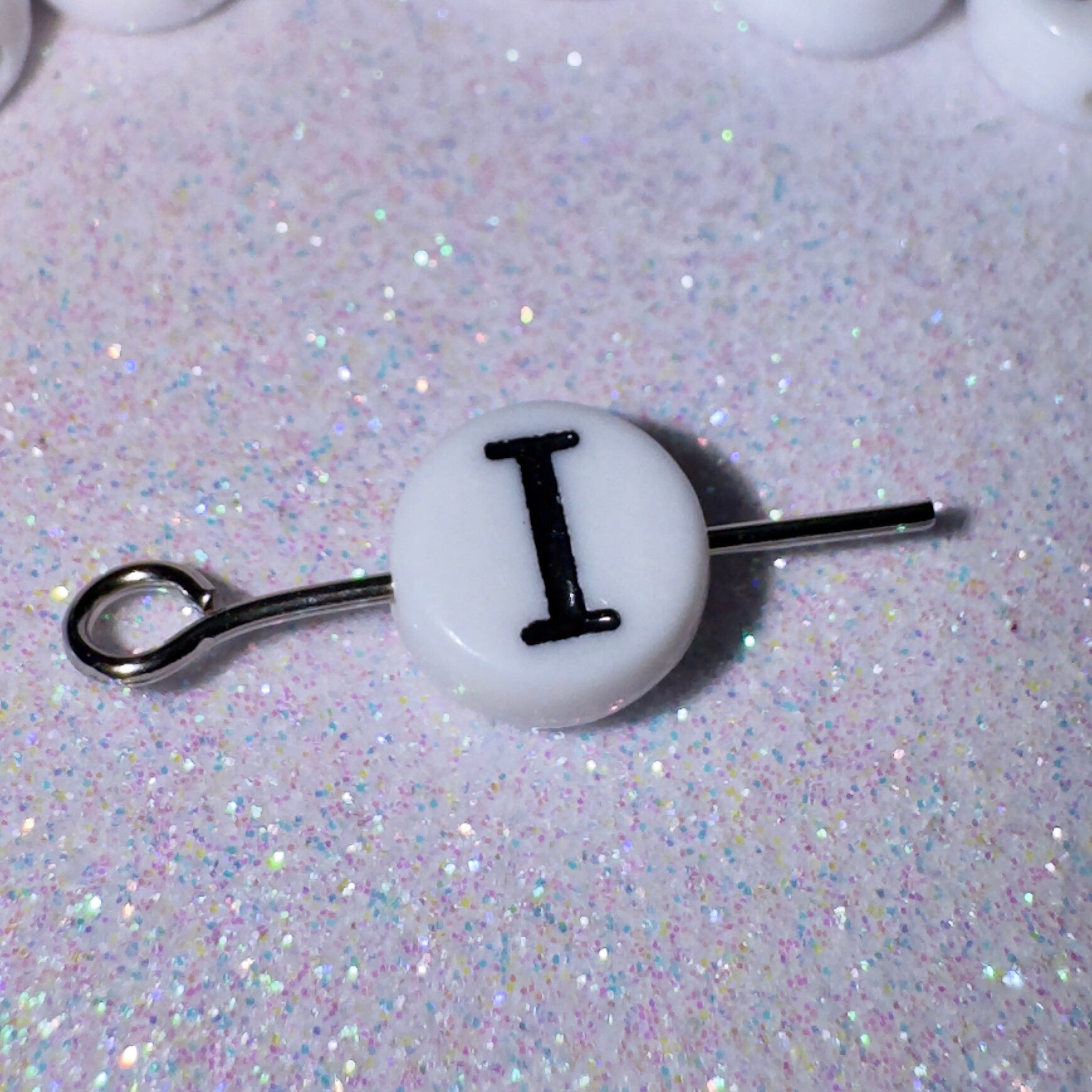 100 Iota Letter Beads: Greek Alphabet, DIY Sorority Jewelry (7mm)