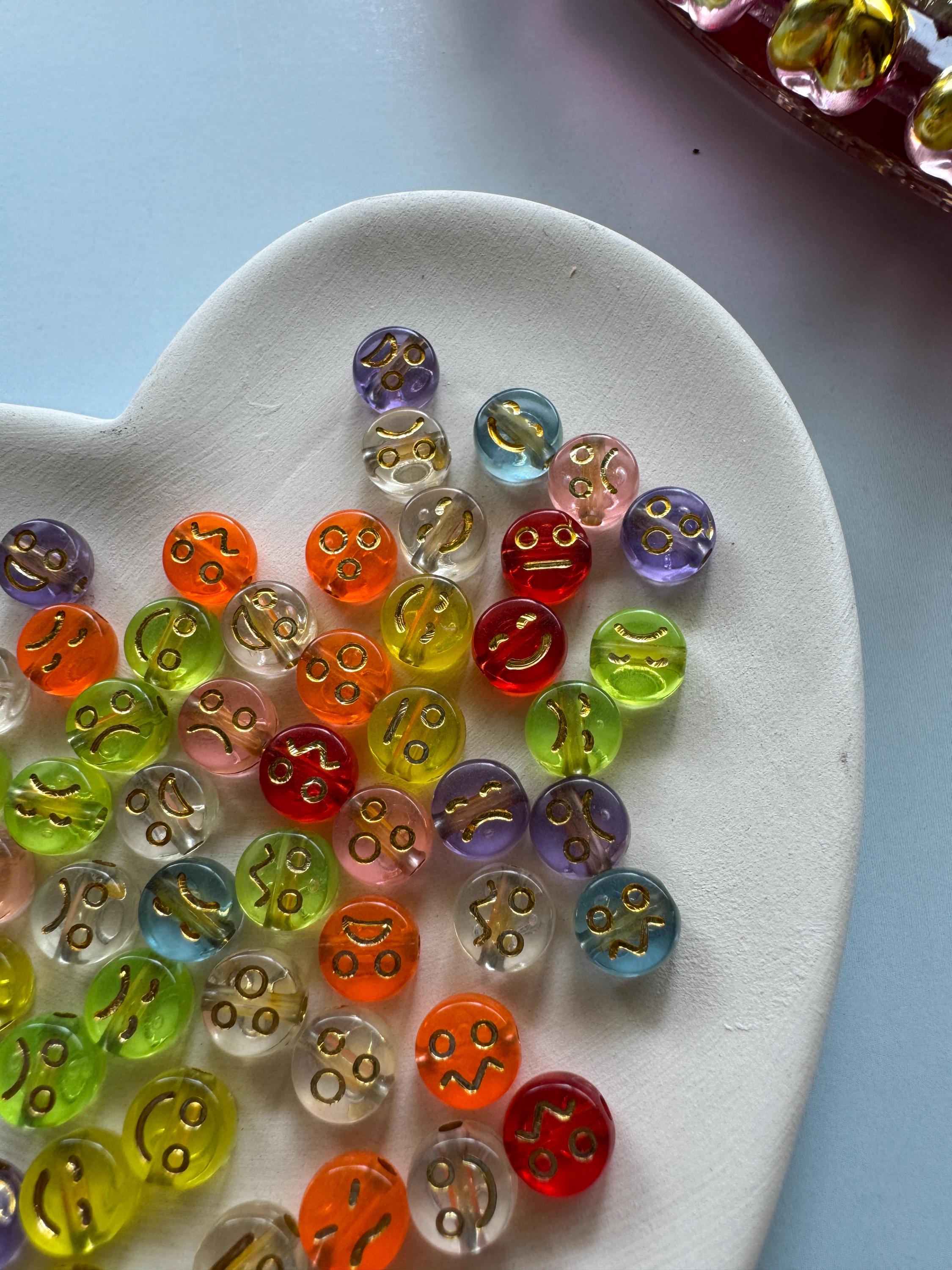 Colorful Metallic Emoji Beads - Transparent Acrylic Funny Face Beads, Gold Inlay, 7x4mm, 100 pcs