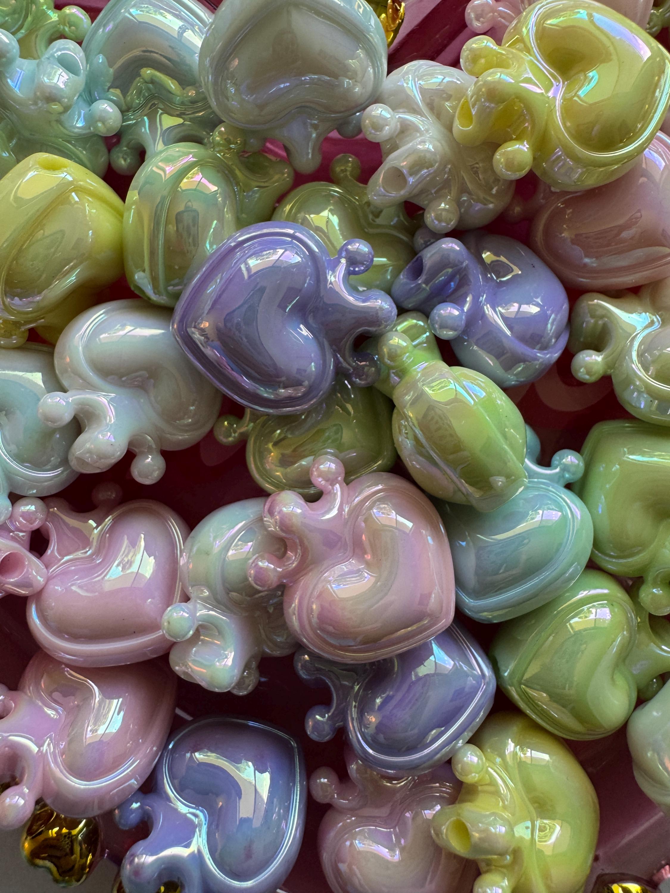 Heart Crown Beads, 24.5mm, Hole: 2mm