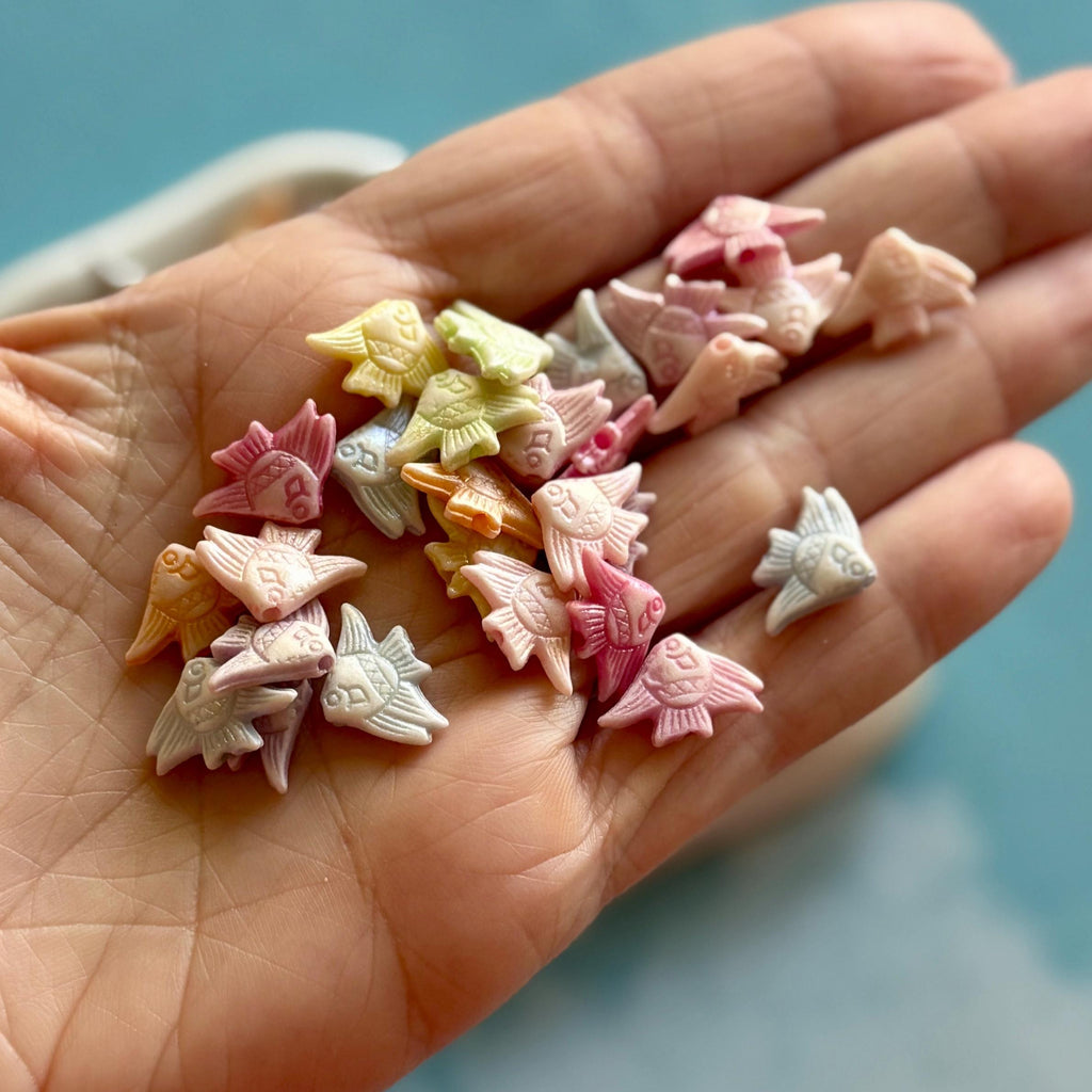Pointy Fish Beads, 10mm, Hole: 1.6mm, 50 pcs