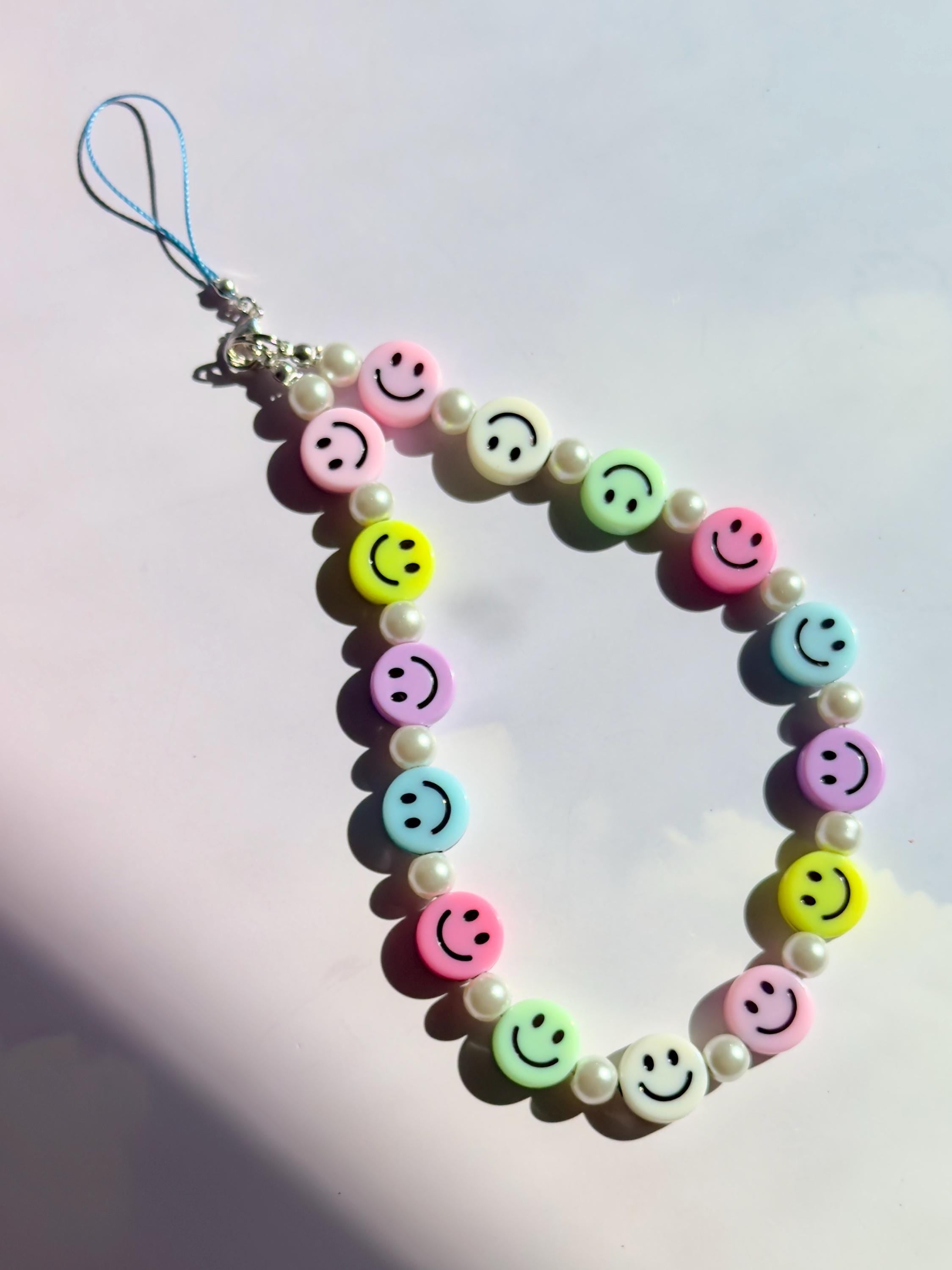 Handbeaded Smiley Pearl Phone Charm, Y2K Purse Charm